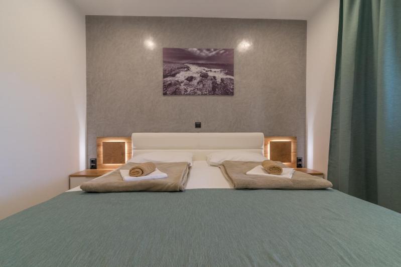 Riviera Resort Вир Экстерьер фото